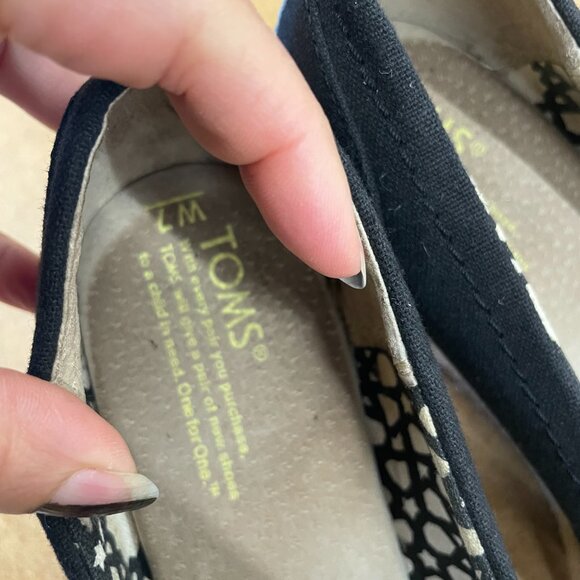 TOMS Shoes Size 7 Women\'s Black Espadrille Wedges Canvas Peep Toe Slip On main image 1
